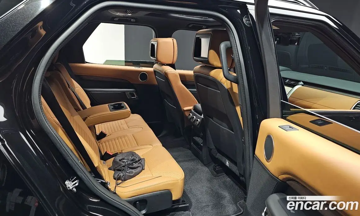 Land Rover Discovery 2019 3.0 автомат (гидро), фото 17