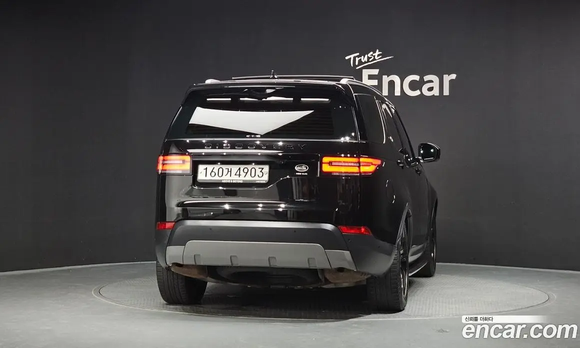 Land Rover Discovery 2019 3.0 автомат (гидро), фото 3