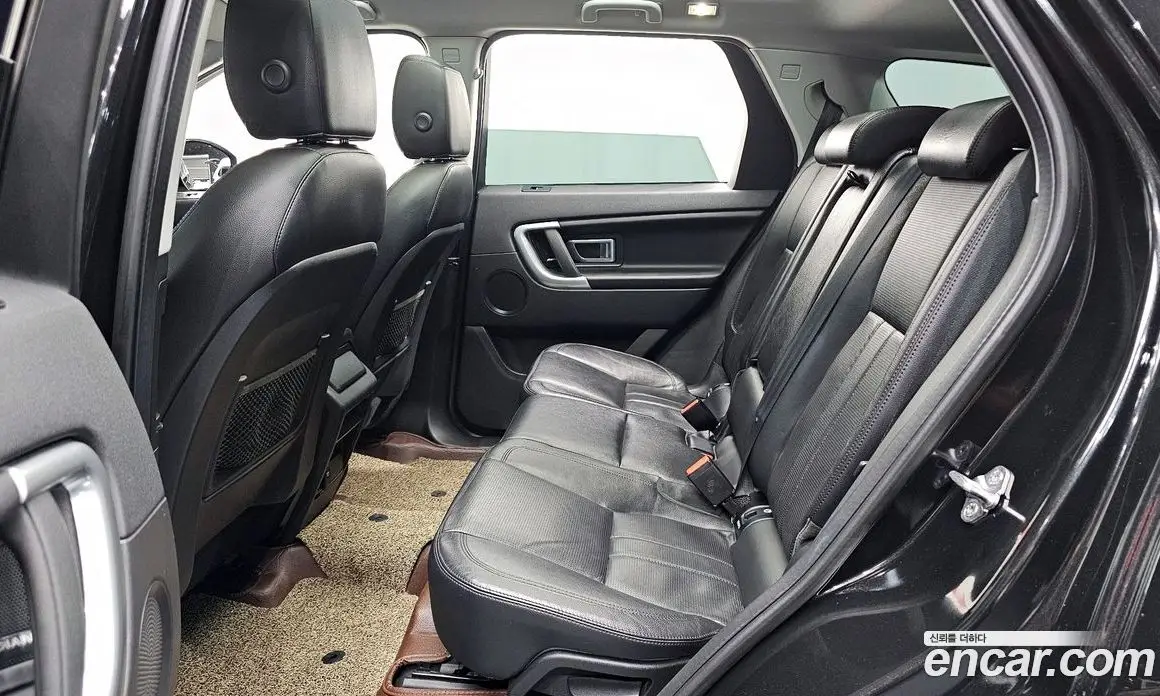 Land Rover Discovery Sport 2017 2.0 автомат (гидро), фото 17