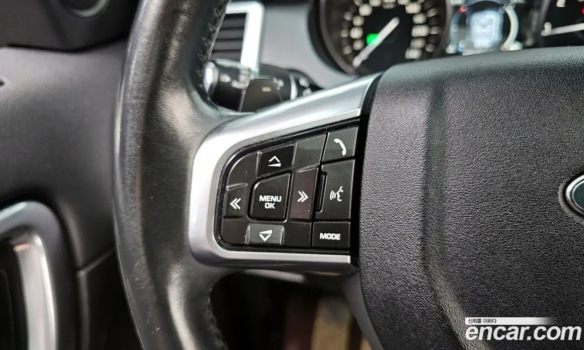 Land Rover Discovery Sport 2017 2.0 автомат (гидро), фото 20