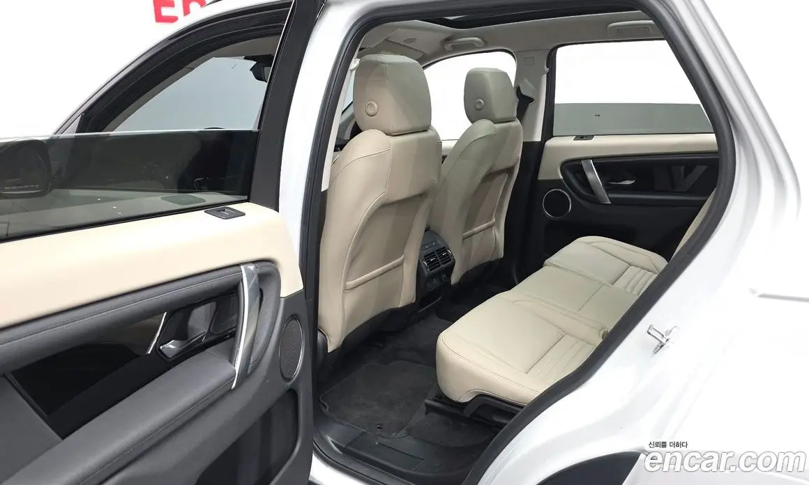 Land Rover Discovery Sport 2025 2.0 автомат (гидро), фото 16
