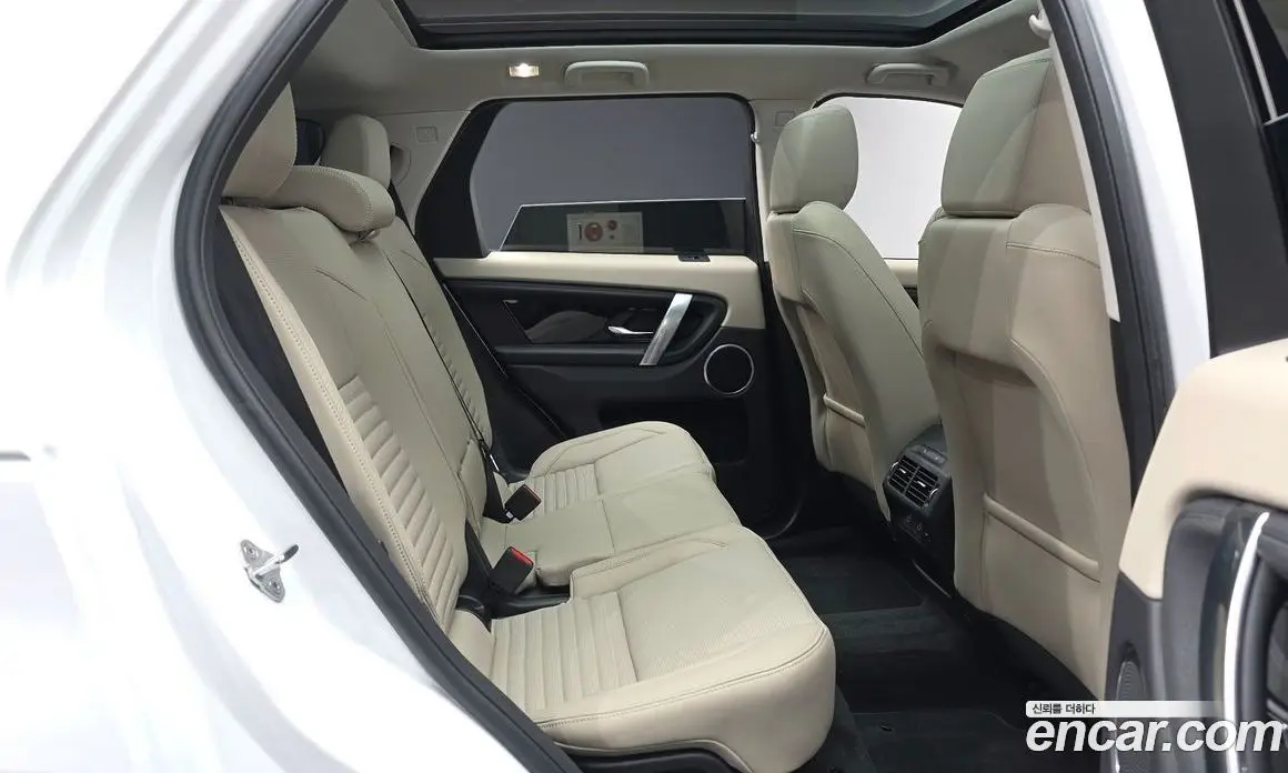 Land Rover Discovery Sport 2025 2.0 автомат (гидро), фото 18