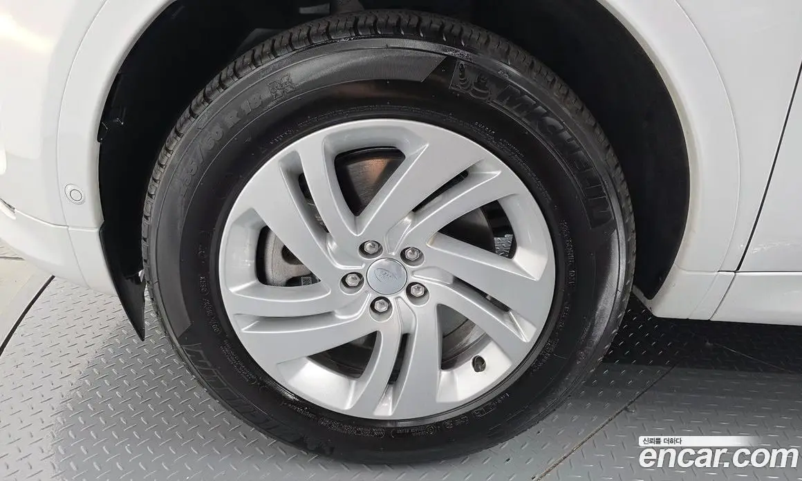 Land Rover Discovery Sport 2025 2.0 автомат (гидро), фото 5