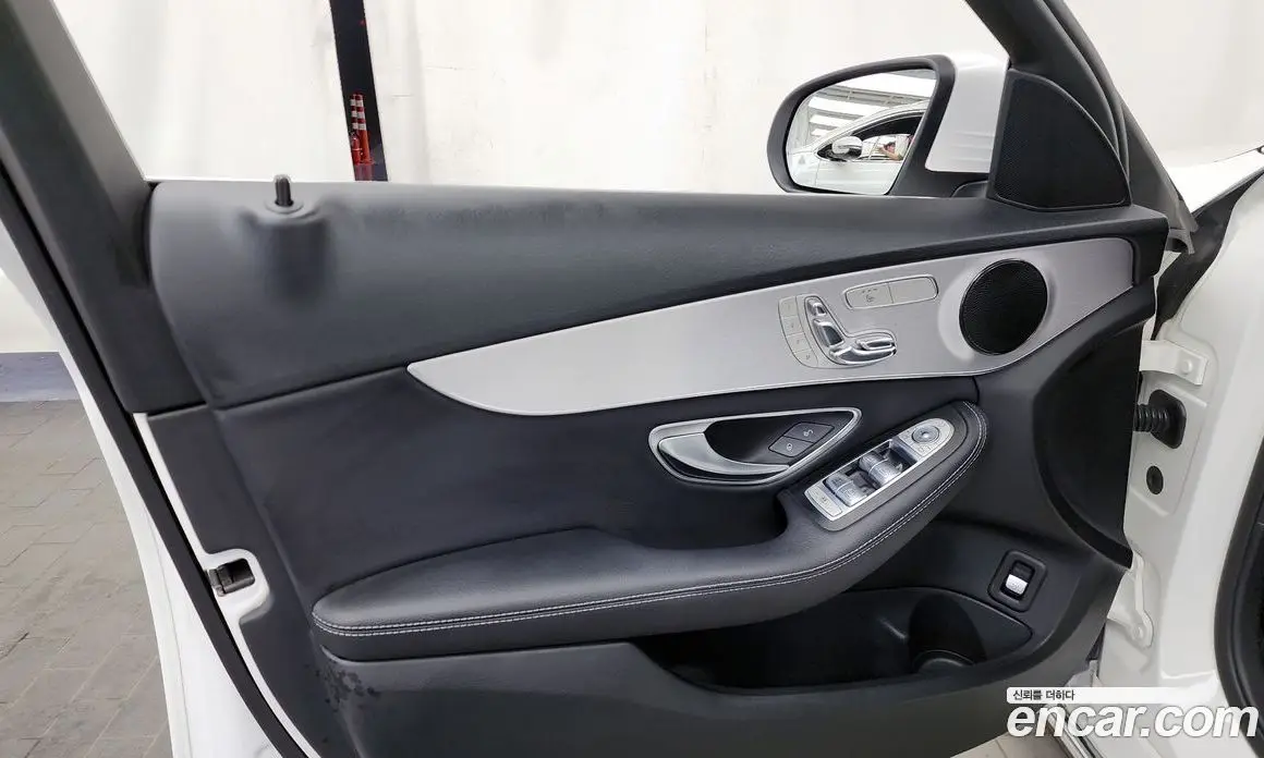 Mercedes-Benz C-Class 2018 2.0 автомат (гидро), фото 14