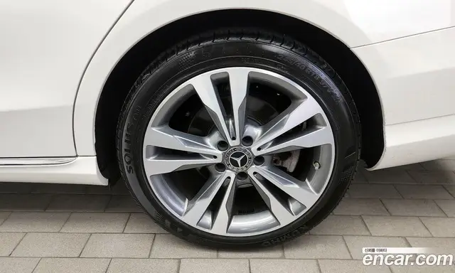 Mercedes-Benz C-Class 2018 2.0 автомат (гидро), миниатюра 7