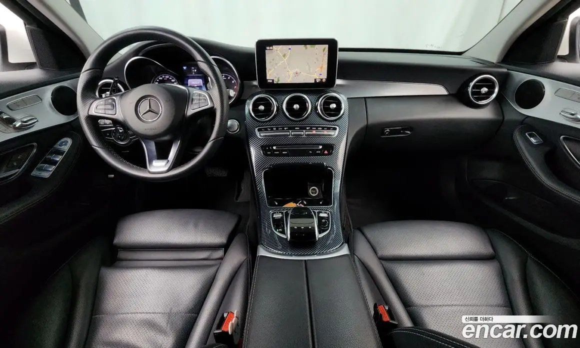 Mercedes-Benz C-Class 2018 2.0 автомат (гидро), фото 10