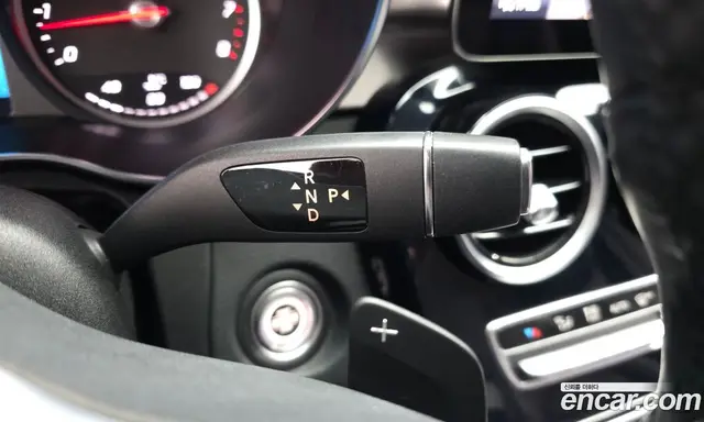 Mercedes-Benz C-Class 2020 2.0 автомат (гидро), миниатюра 12