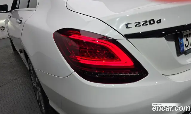 Mercedes-Benz C-Class 2020 1.9 автомат (гидро), миниатюра 8 Mercedes-Benz C-Class 2020 1.9 автомат (гидро), миниатюра 8