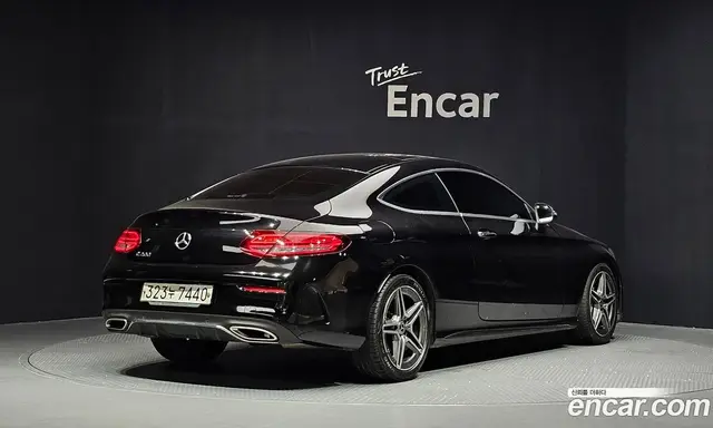 Mercedes-Benz C-Class 2020 2.0 автомат (гидро), миниатюра 2