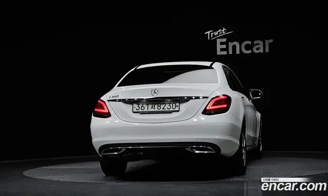Mercedes-Benz C-Class 2020 2.0 автомат (гидро), миниатюра 4 Mercedes-Benz C-Class 2020 2.0 автомат (гидро), миниатюра 4