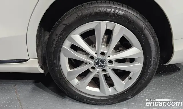 Mercedes-Benz C-Class 2020 2.0 автомат (гидро), миниатюра 7 Mercedes-Benz C-Class 2020 2.0 автомат (гидро), миниатюра 7