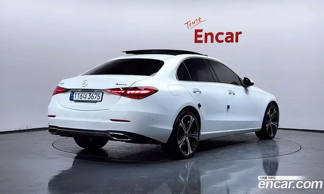 Mercedes-Benz C-Class 2023 2.0 автомат (гидро), миниатюра 2 Mercedes-Benz C-Class 2023 2.0 автомат (гидро), миниатюра 2