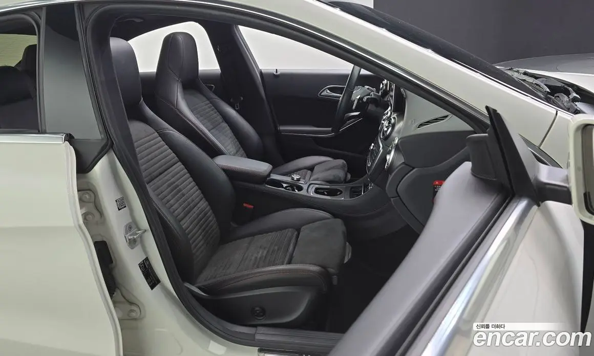 Mercedes-Benz CLA-Class 2018 2.0 автомат (гидро), фото 17