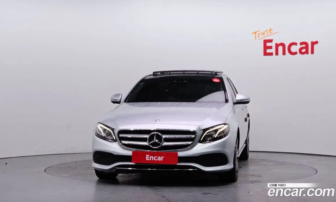 Mercedes-Benz E-Class 2016 2.0 автомат (гидро), фото 3 Mercedes-Benz E-Class 2016 2.0 автомат (гидро), фото 3