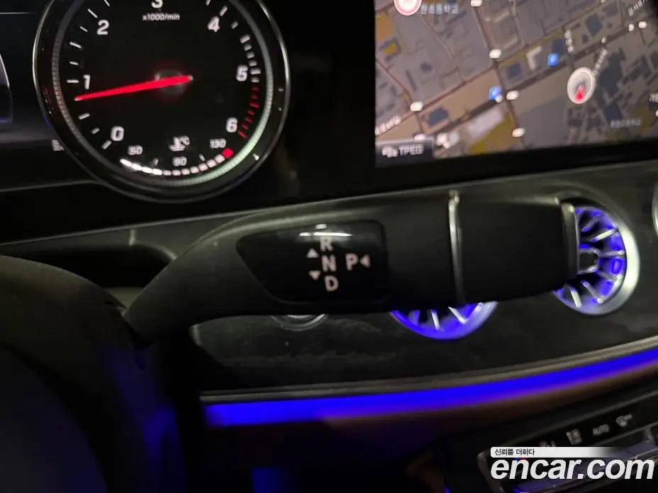 Mercedes-Benz E-Class 2019 1.9 автомат (гидро), фото 9 Mercedes-Benz E-Class 2019 1.9 автомат (гидро), фото 9
