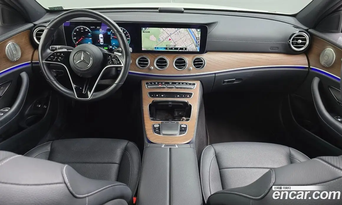 Mercedes-Benz E-Class 2021 2.0 автомат (гидро), фото 10 Mercedes-Benz E-Class 2021 2.0 автомат (гидро), фото 10