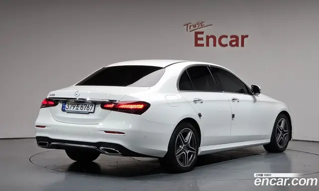 Mercedes-Benz E-Class, 2023, 24 171 км