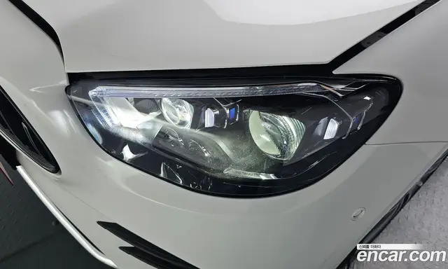 Mercedes-Benz E-Class 2023 3.0 автомат (гидро), миниатюра 7