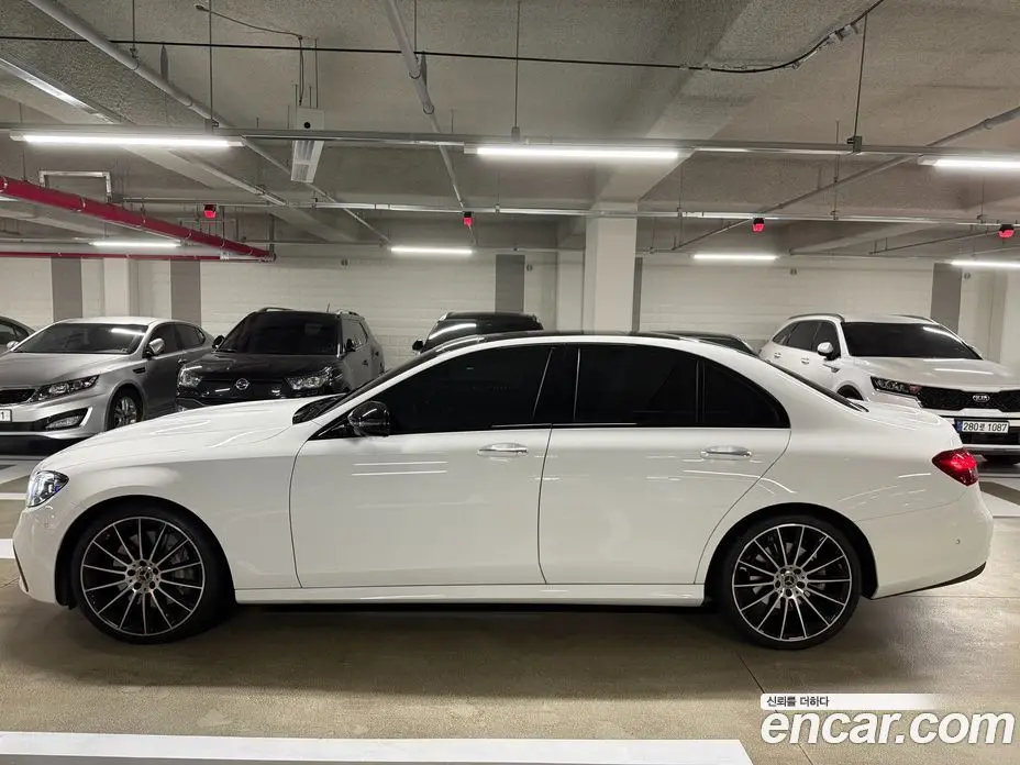 Mercedes-Benz E-Class 2023 2.0 автомат (гидро), фото 4