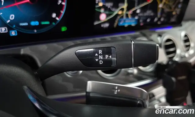 Mercedes-Benz E-Class 2023 2.0 автомат (гидро), миниатюра 12