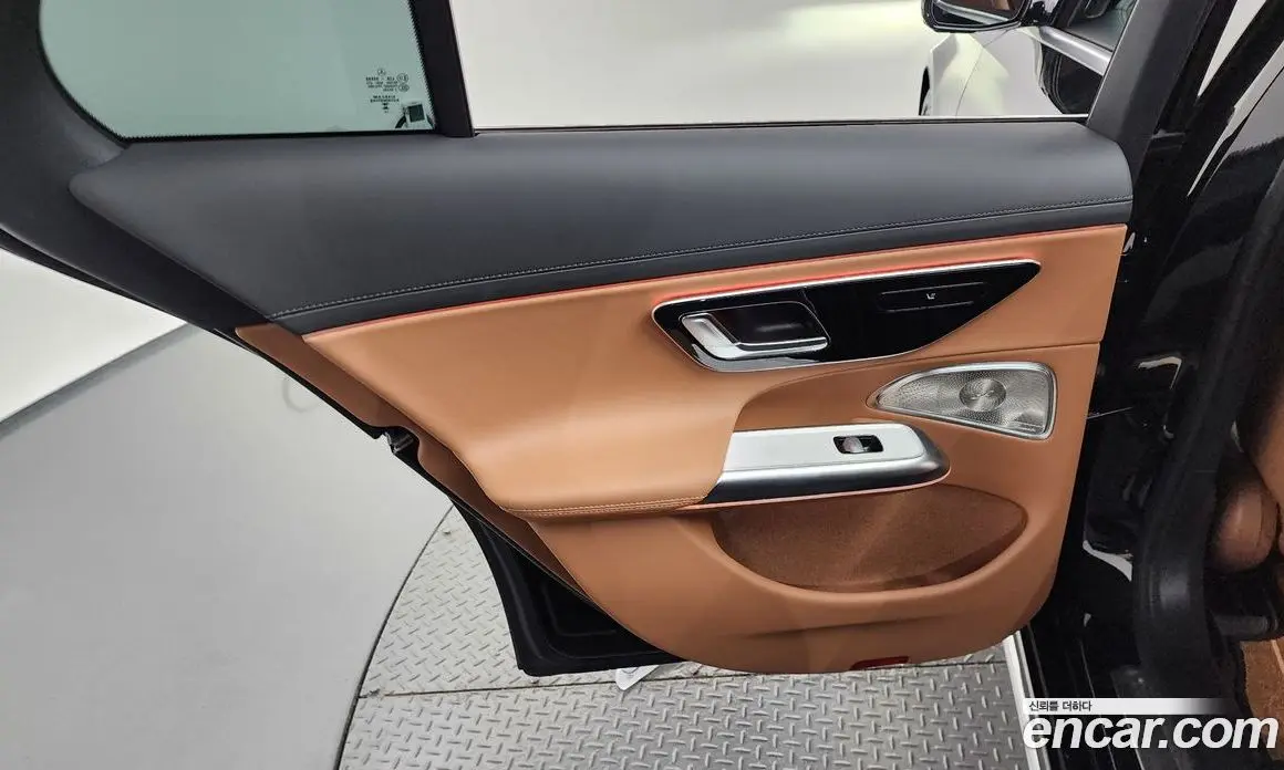 Mercedes-Benz E-Class 2025 2.0 автомат (гидро), фото 15