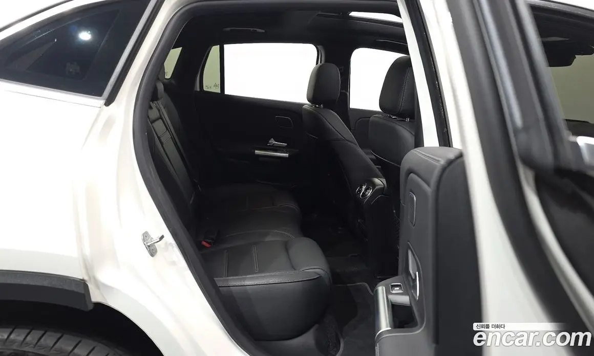 Mercedes-Benz EQA 2023 0.2 автомат (гидро), фото 18