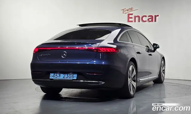 Mercedes-Benz EQS, 2022, 49 282 км