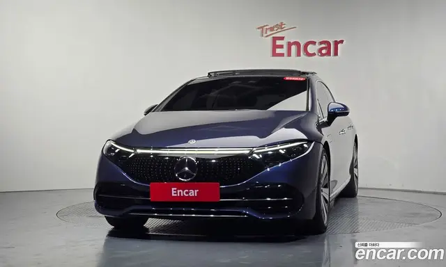 Mercedes-Benz EQS 2022 0.3 автомат (гидро), миниатюра 2