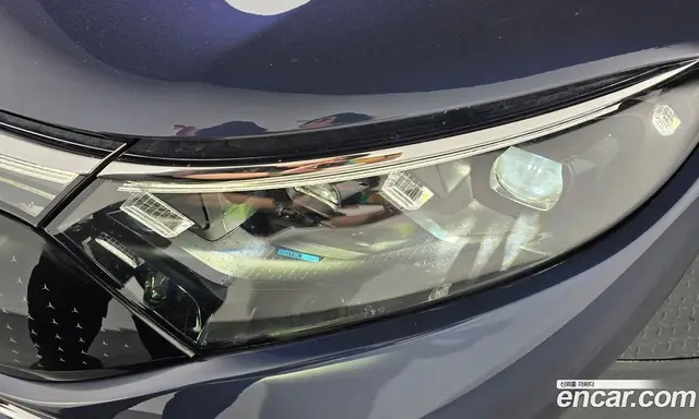 Mercedes-Benz EQS 2022 0.3 автомат (гидро), миниатюра 7