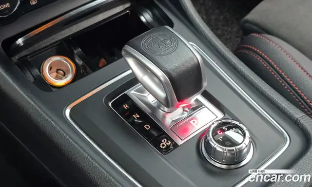 Mercedes-Benz GLA-Class 2019 2.0 автомат (гидро), миниатюра 12