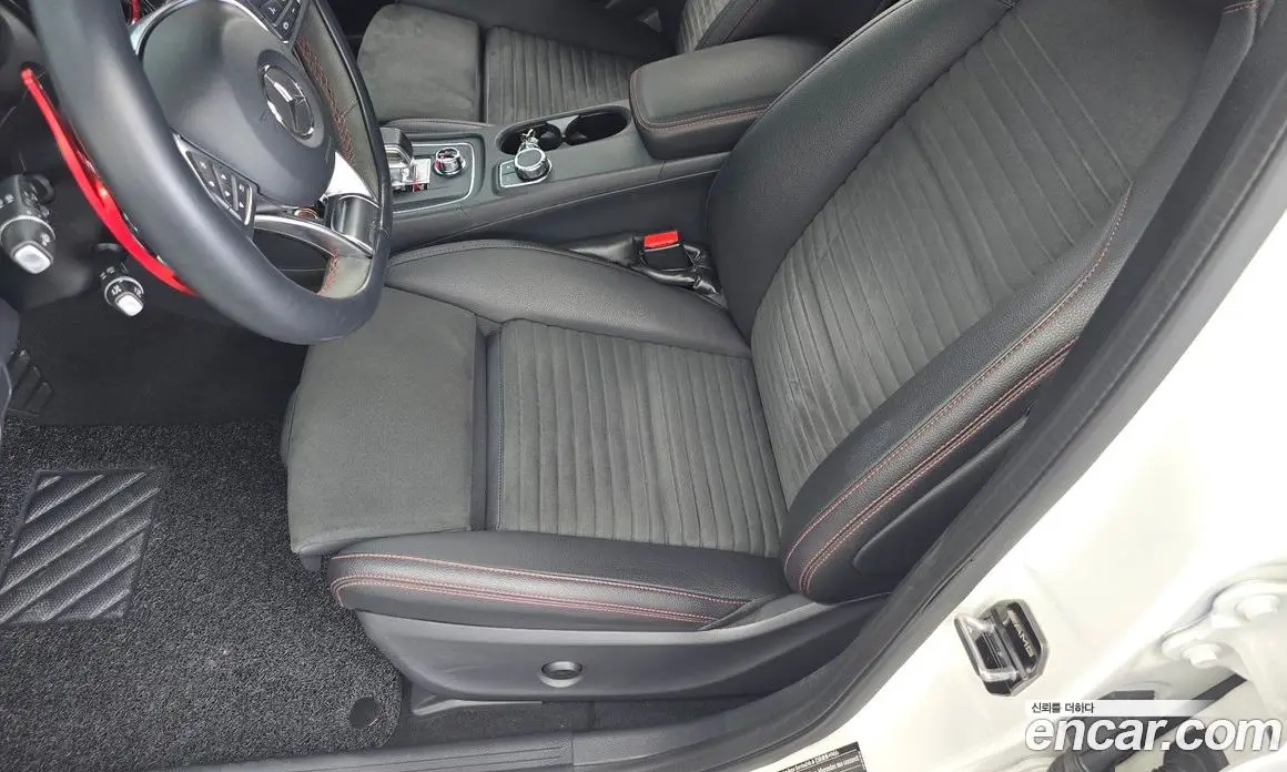 Mercedes-Benz GLA-Class 2019 2.0 автомат (гидро), фото 16
