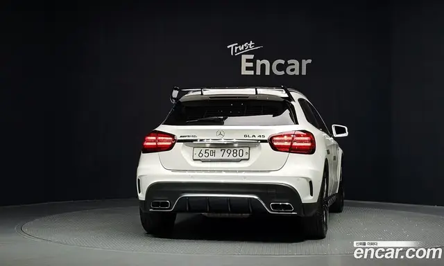 Mercedes-Benz GLA-Class 2019 2.0 автомат (гидро), миниатюра 4
