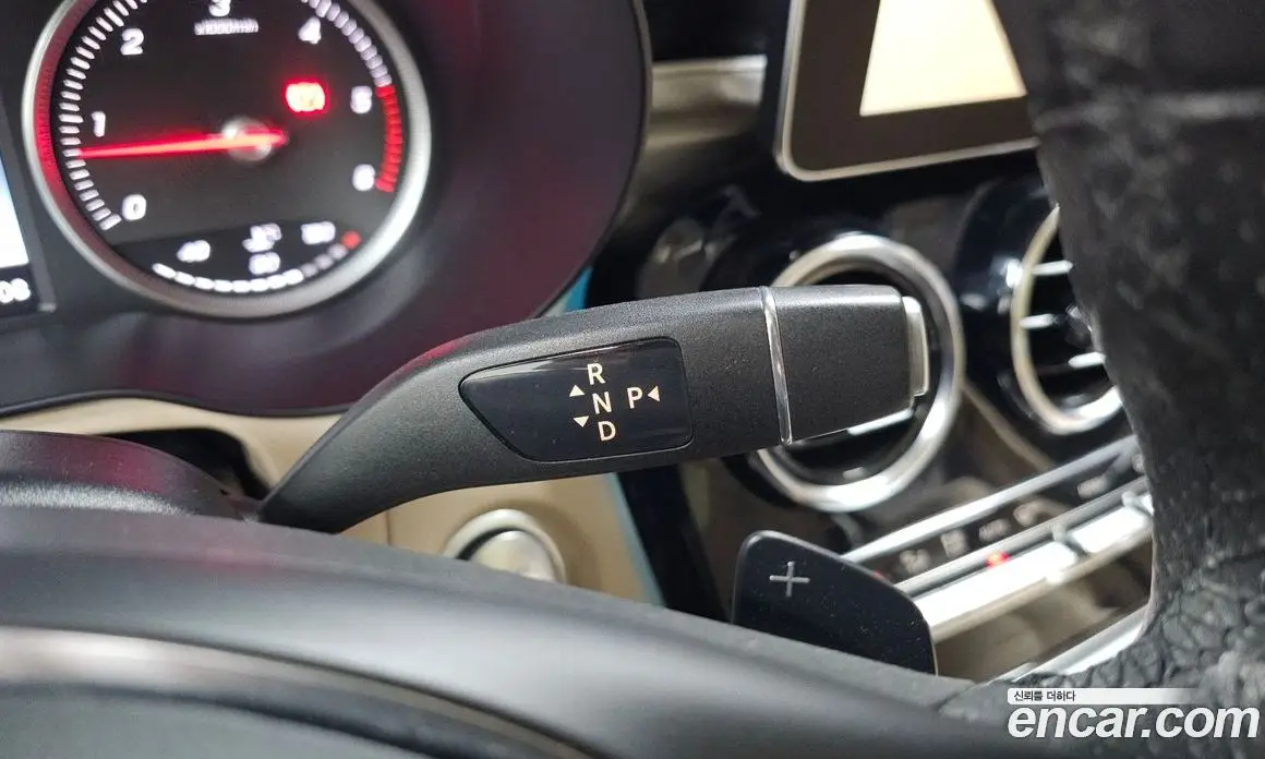 Mercedes-Benz GLC-Class 2018 2.1 автомат (гидро), фото 12