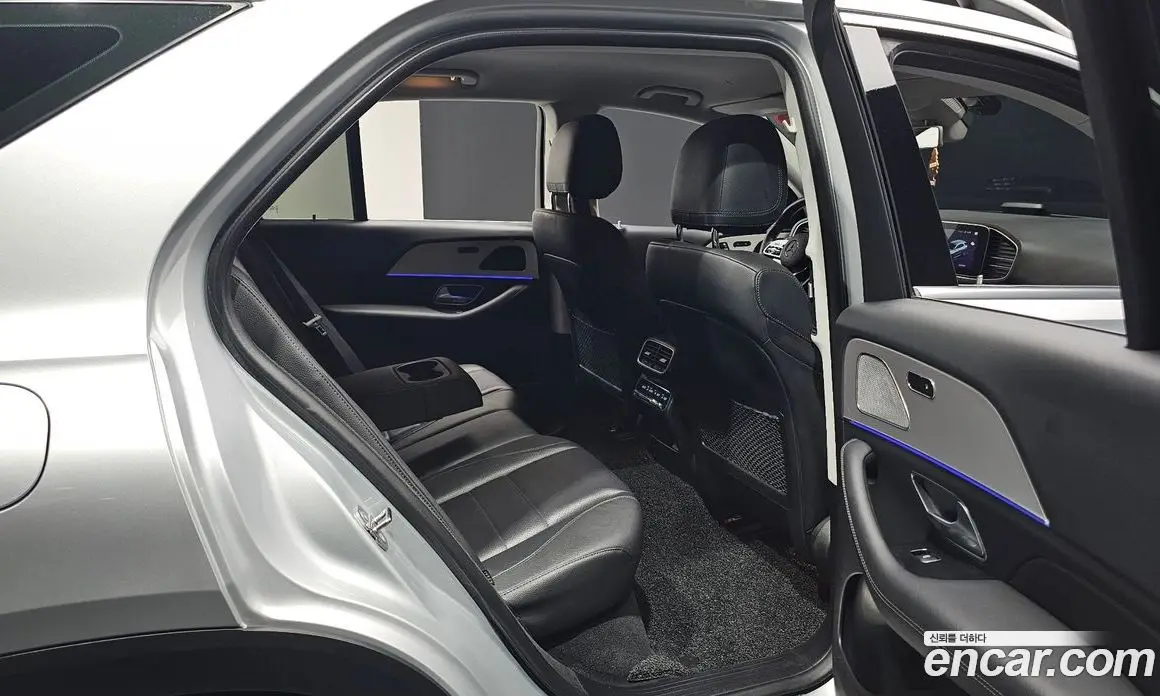 Mercedes-Benz GLE-Class 2019 1.9 автомат (гидро), фото 16 Mercedes-Benz GLE-Class 2019 1.9 автомат (гидро), фото 16