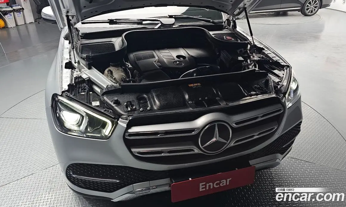 Mercedes-Benz GLE-Class 2019 1.9 автомат (гидро), фото 6 Mercedes-Benz GLE-Class 2019 1.9 автомат (гидро), фото 6
