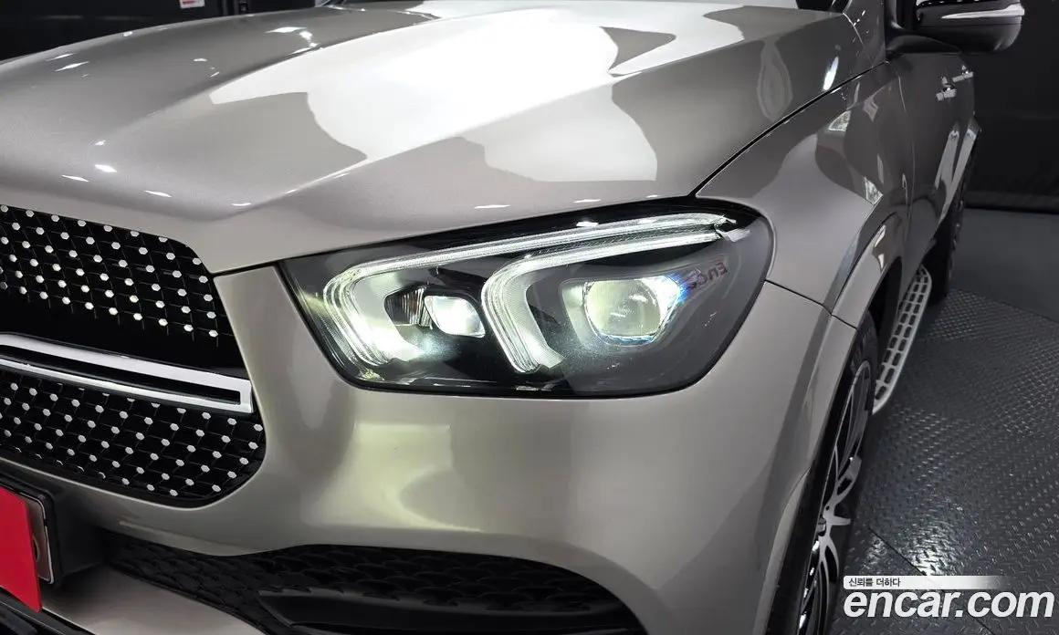 Mercedes-Benz GLE-Class 2022 3.0 автомат (гидро), фото 8 Mercedes-Benz GLE-Class 2022 3.0 автомат (гидро), фото 8