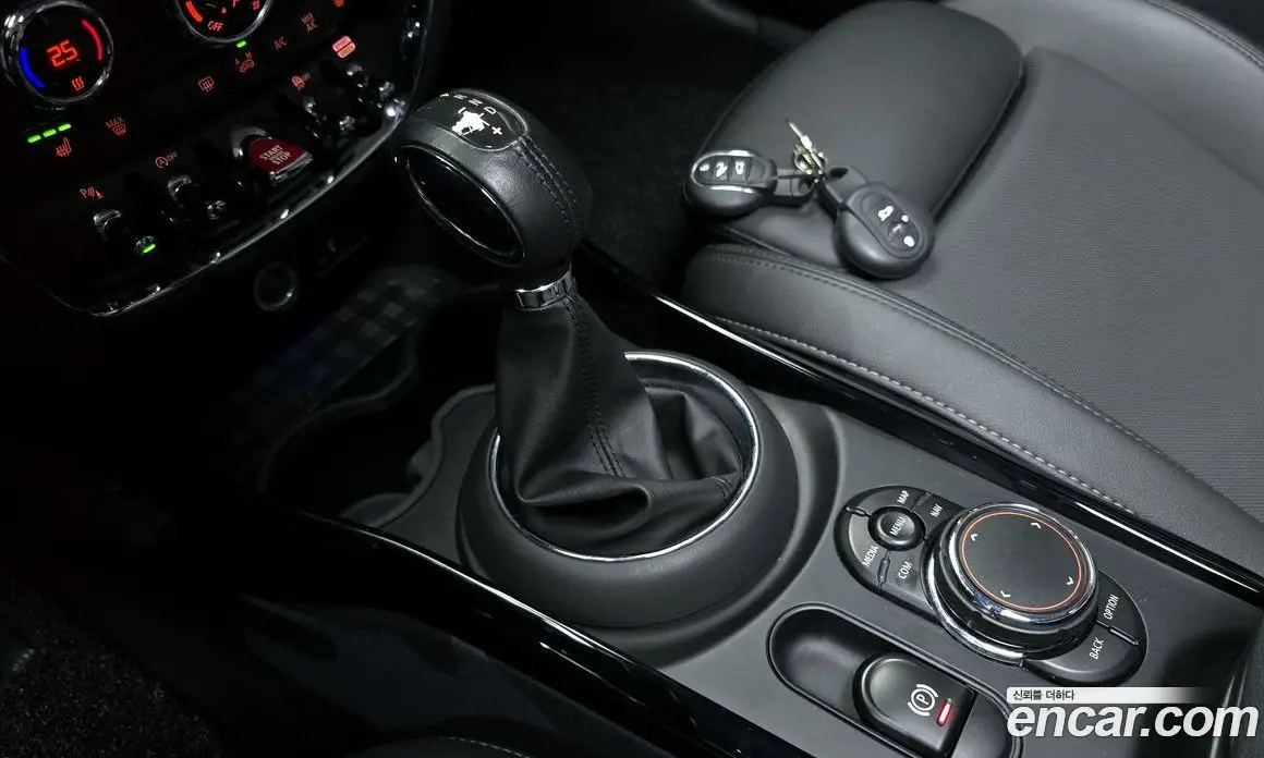 Mini Clubman 2019 1.5 автомат (гидро), фото 12 Mini Clubman 2019 1.5 автомат (гидро), фото 12