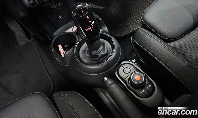 Mini Cooper 2021 1.5 автомат (гидро), миниатюра 11