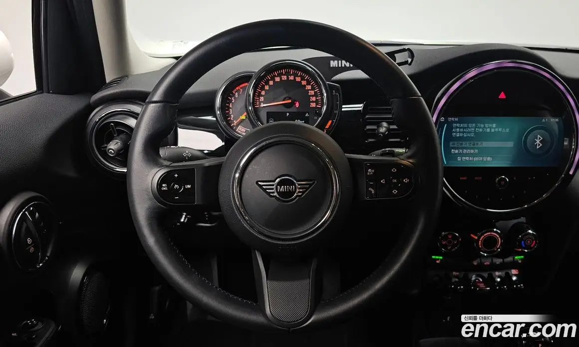 Mini Cooper 2021 1.5 автомат (гидро), фото 17