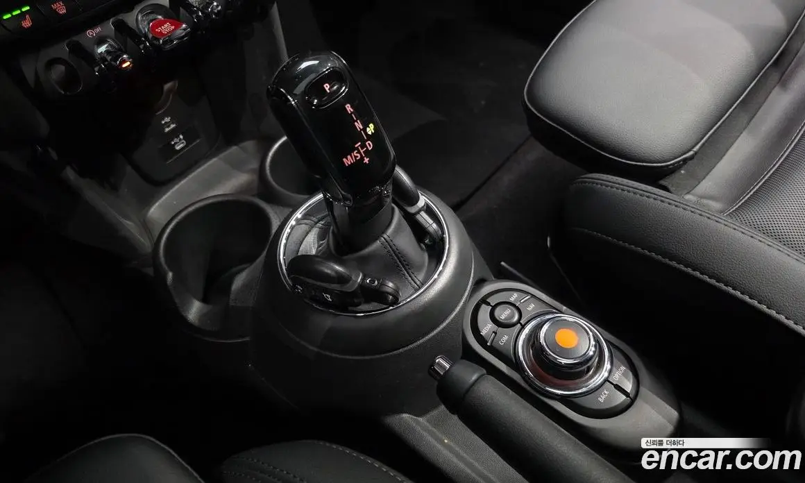 Mini Cooper 2021 1.5 автомат (гидро), фото 11