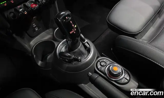 Mini Cooper 2021 1.5 автомат (гидро), миниатюра 11