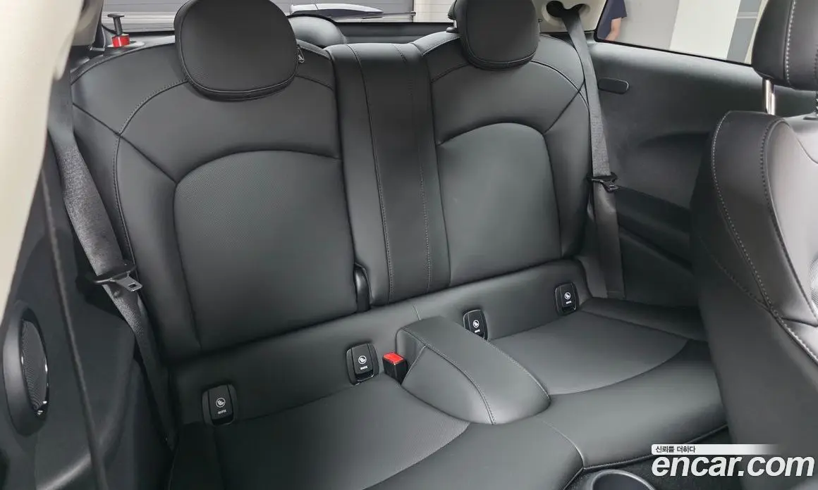 Mini Cooper 2021 2.0 автомат (гидро), фото 16