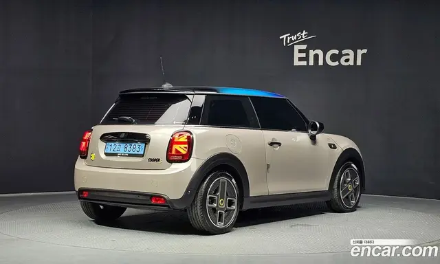 Mini Cooper 2022 автомат (гидро), миниатюра 2