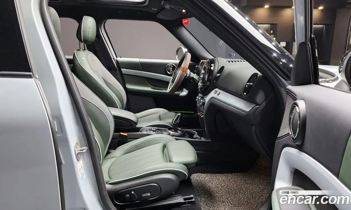 Mini Countryman 2022 2.0 автомат (гидро), фото 16 Mini Countryman 2022 2.0 автомат (гидро), фото 16