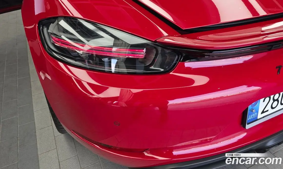 Porsche 718 2018 2.5 автомат (гидро), фото 9 Porsche 718 2018 2.5 автомат (гидро), фото 9