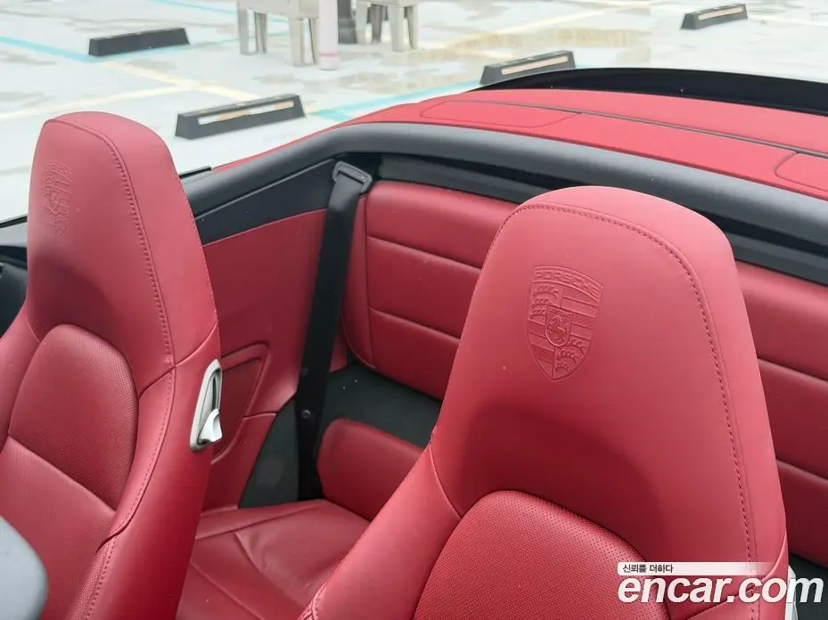 Porsche 911 2017 3.0 автомат (гидро), фото 14 Porsche 911 2017 3.0 автомат (гидро), фото 14
