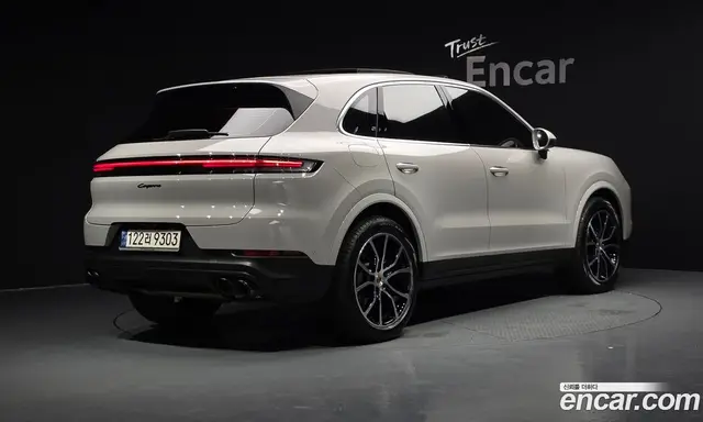 Porsche Cayenne, 2023, 43 403 км