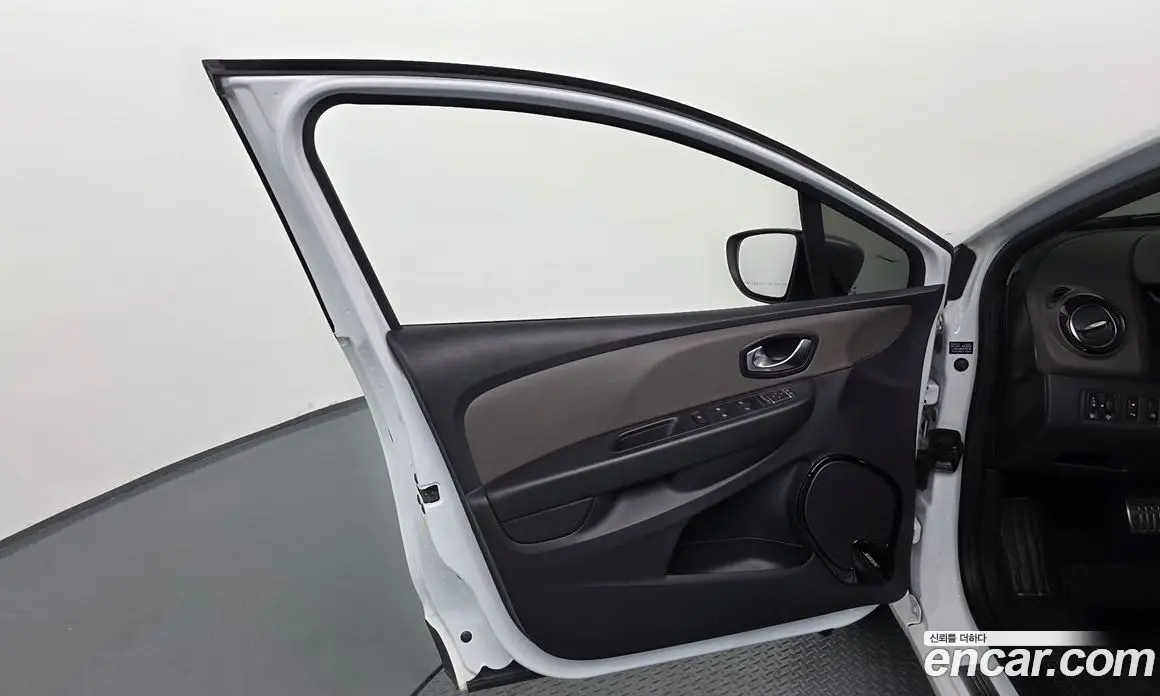Renault (Samsung) Cilo 2018 1.5 автомат (гидро), фото 14 Renault (Samsung) Cilo 2018 1.5 автомат (гидро), фото 14