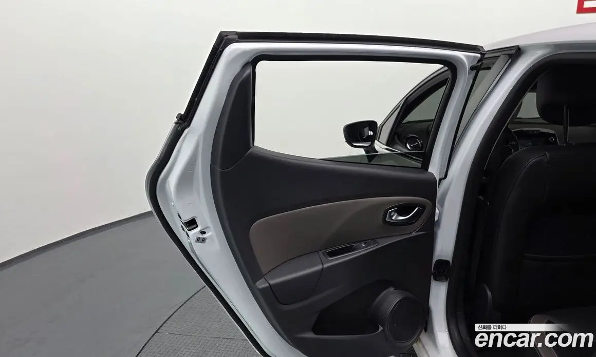 Renault (Samsung) Cilo 2018 1.5 автомат (гидро), фото 15 Renault (Samsung) Cilo 2018 1.5 автомат (гидро), фото 15