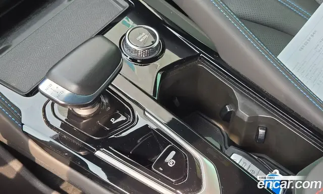 Renault (Samsung) Grand Koleos 2025 1.5 автомат (гидро), миниатюра 10 Renault (Samsung) Grand Koleos 2025 1.5 автомат (гидро), миниатюра 10